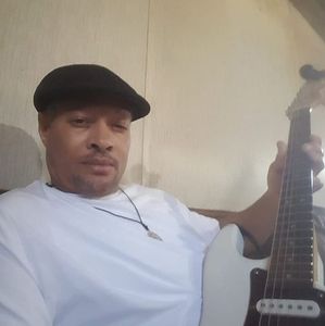 Meet your Posher, Earl